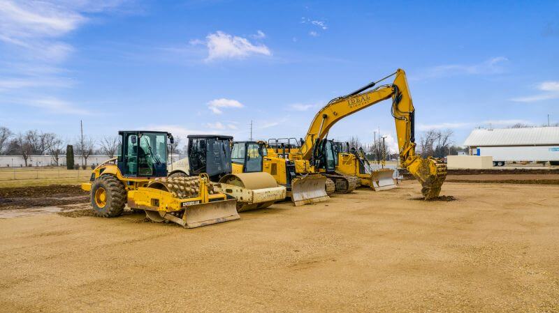 Construction-equipment-lease-1