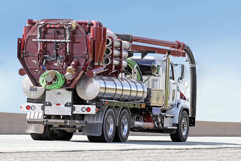 Vacuum-Truck-Lease-Optimized